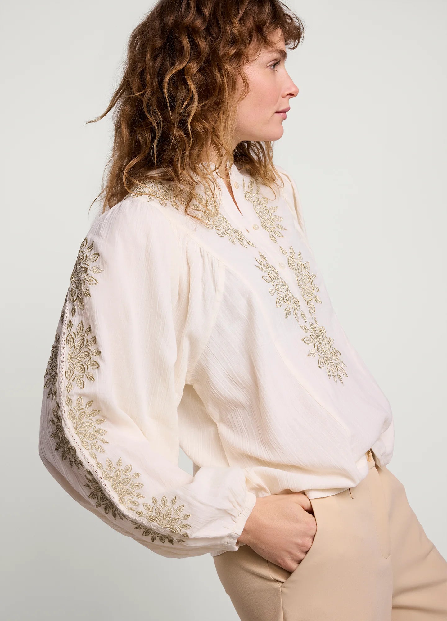 BLOUSE WITH GOLD EMBROIDERY
