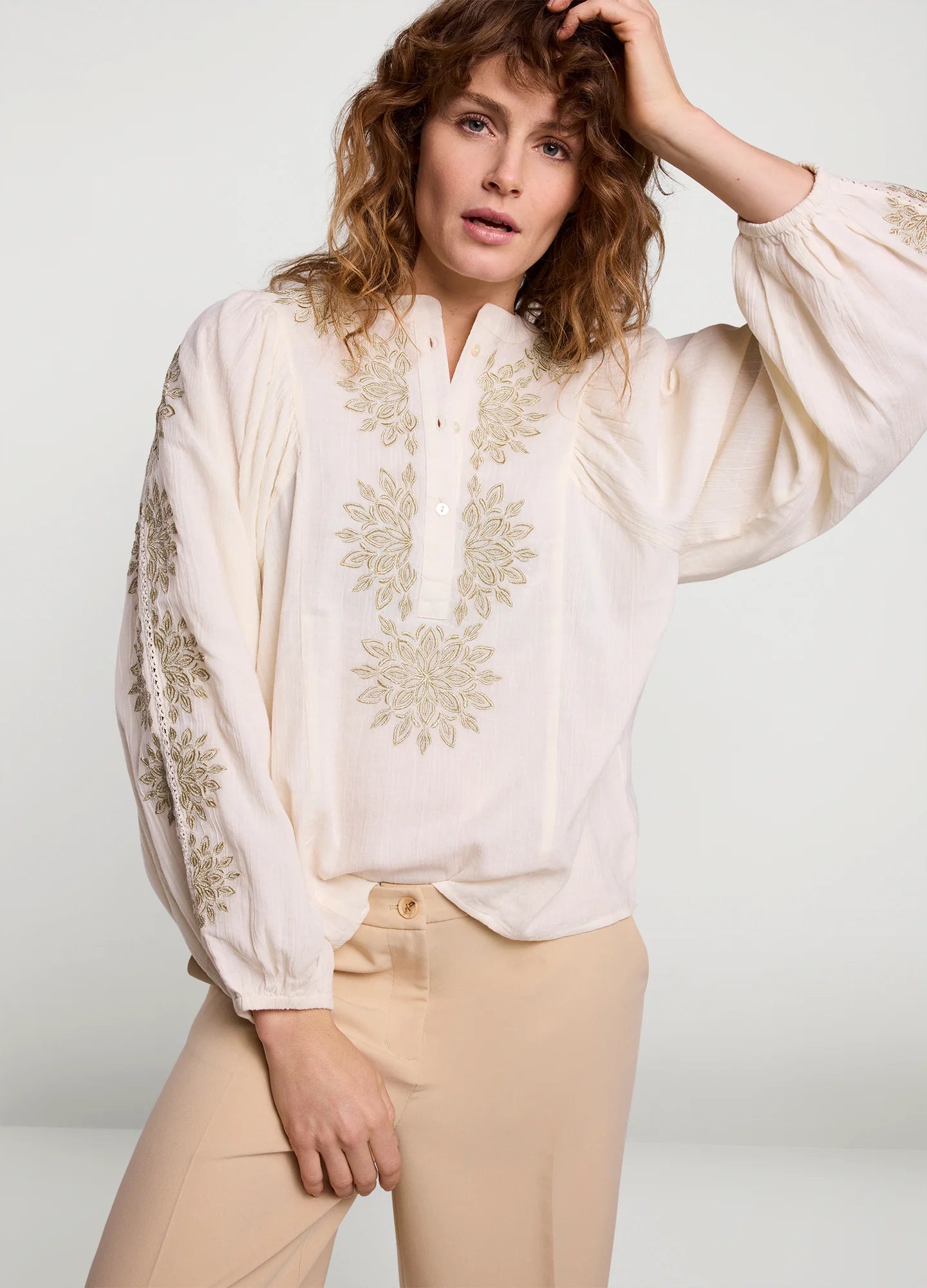 BLOUSE WITH GOLD EMBROIDERY