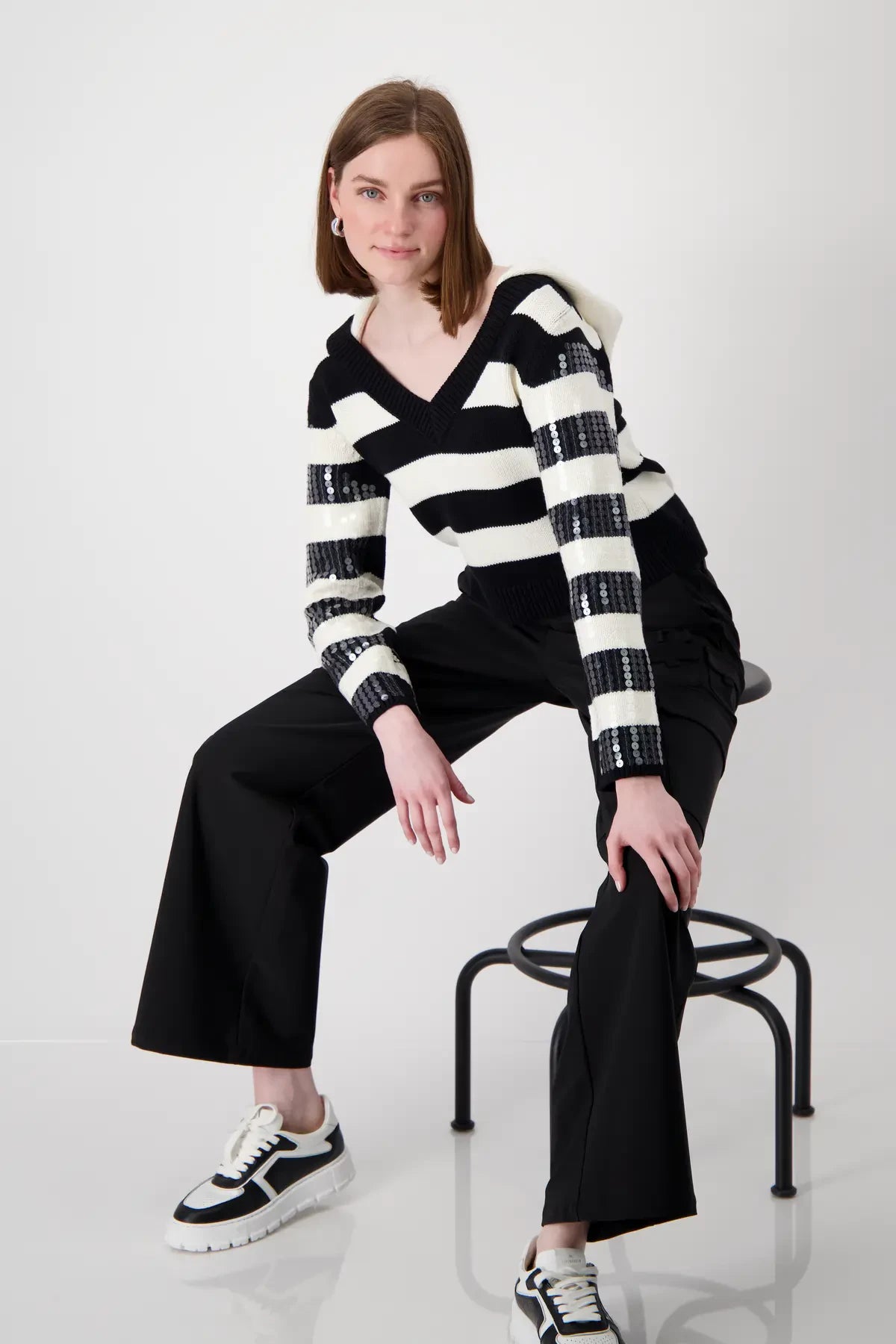 MONARI KNITTED SWEATER WITH STRIPES