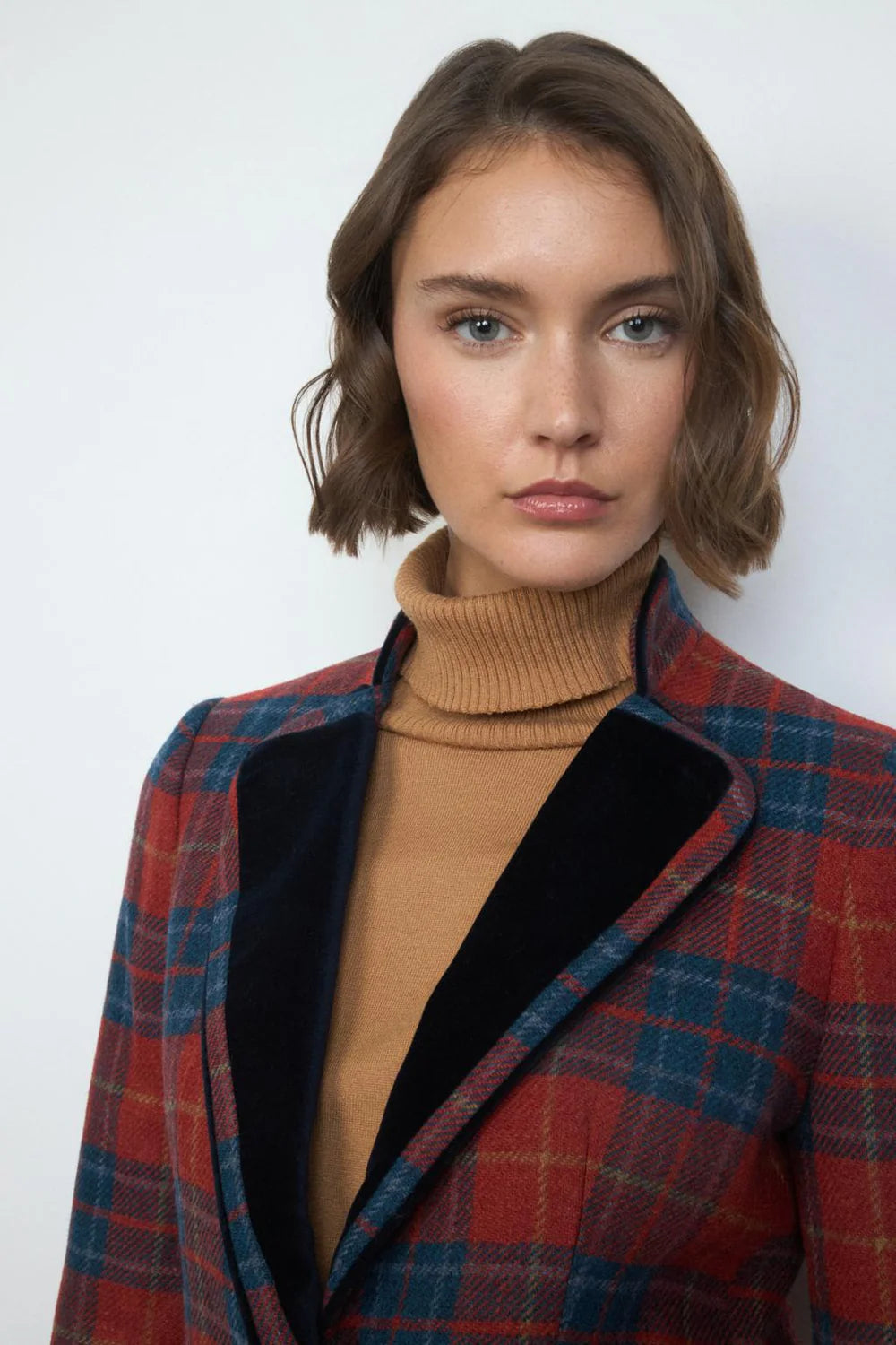 TINTA & BARILOCHE ESLAVA BLAZER