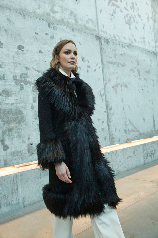 THE EXTREME COLLECTION LONG BLACK ALPACA LORENZA COAT