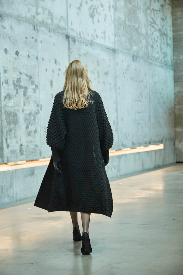 THE EXTREME COLLECTION ETIENNE BLACK ALPACA LONG JACKET