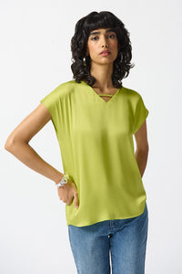 SATIN SHORT SLEEVE TOP IN KEY LIME 242123