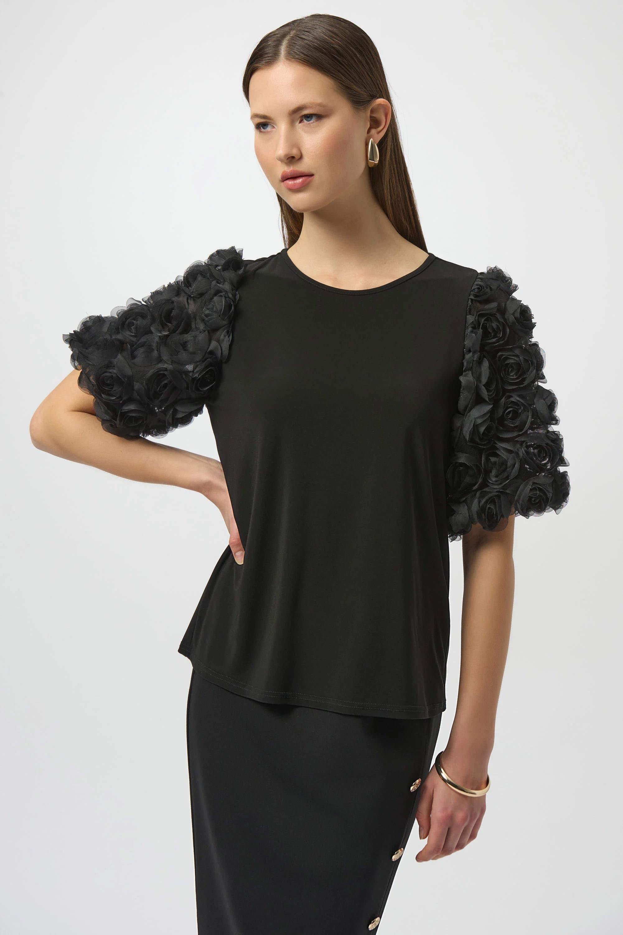 SILKY KNIT TOP WITH ROSETTE EMBROIDERED SLEEVES 254064