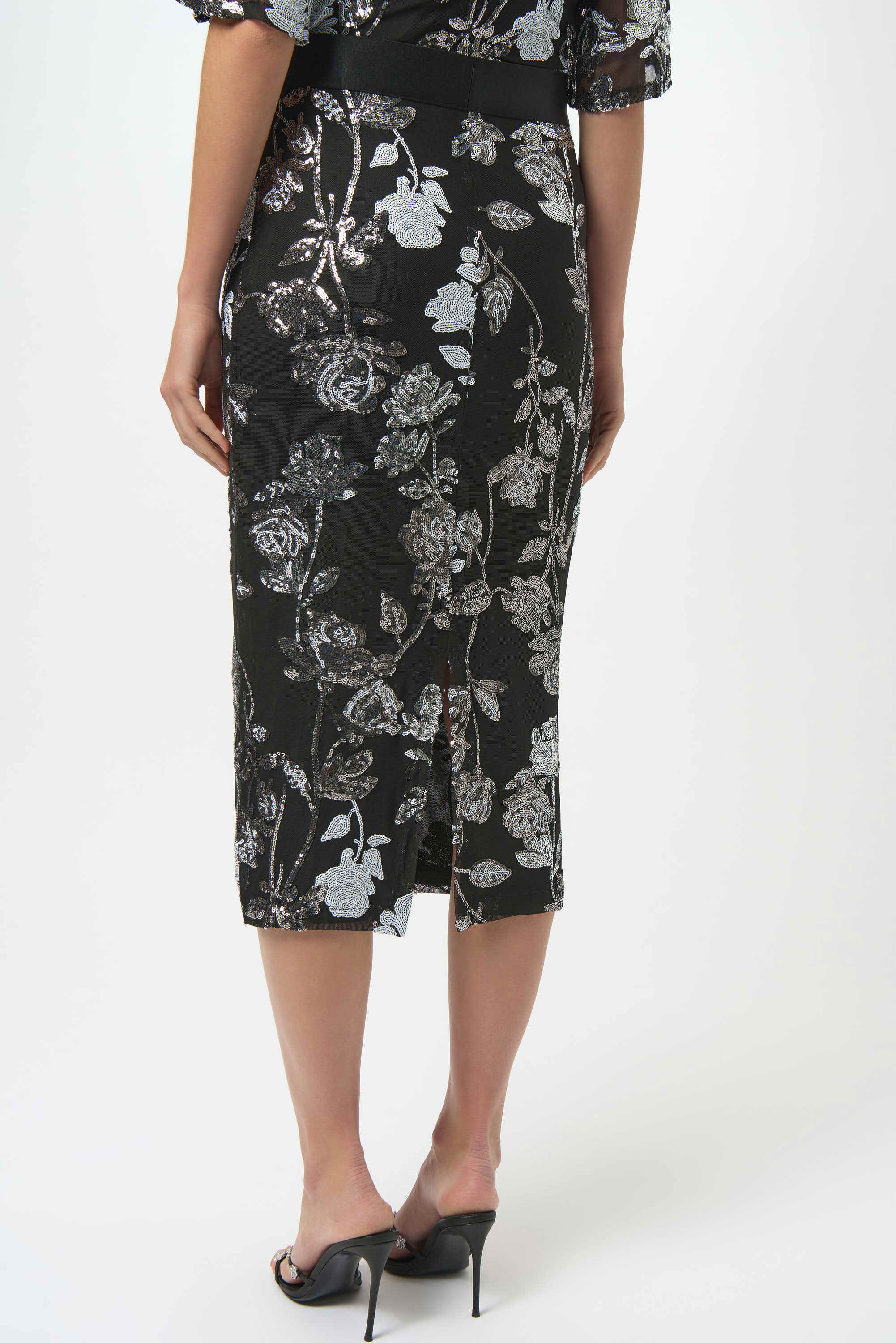 SEQUIN EMBROIDERED FLORAL PRINT PENCIL SKIRT 254182