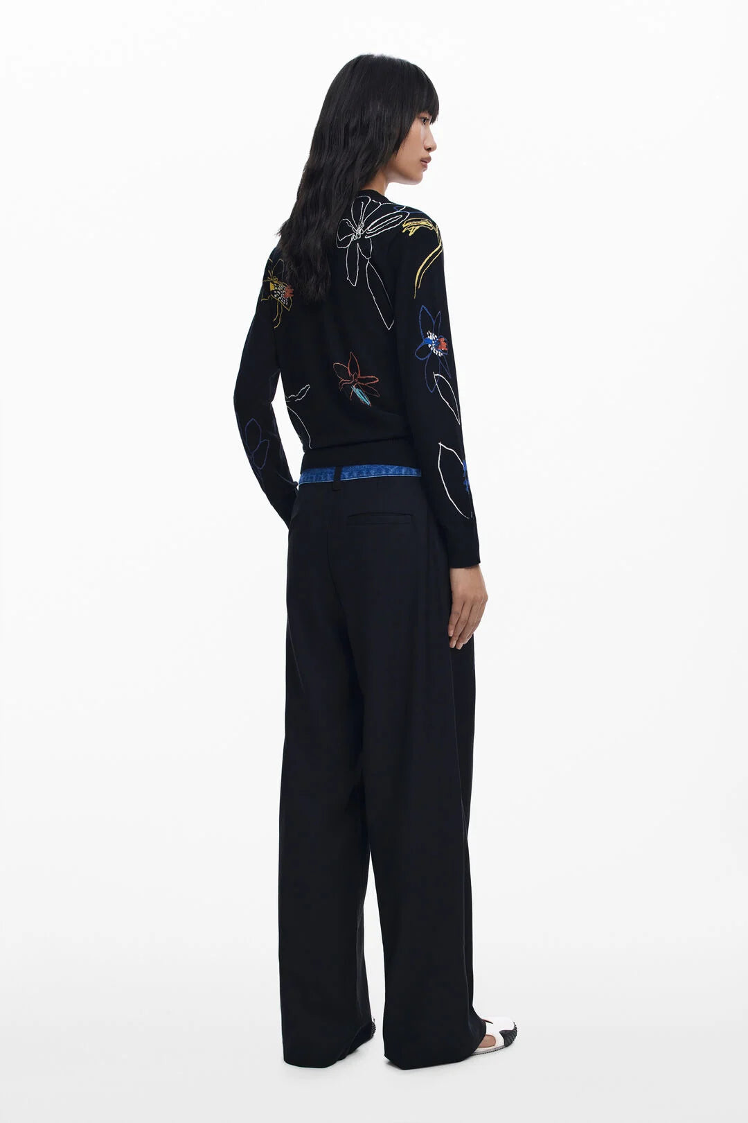 DESIGUAL FINE SWEATER WITH FLORAL STOKES