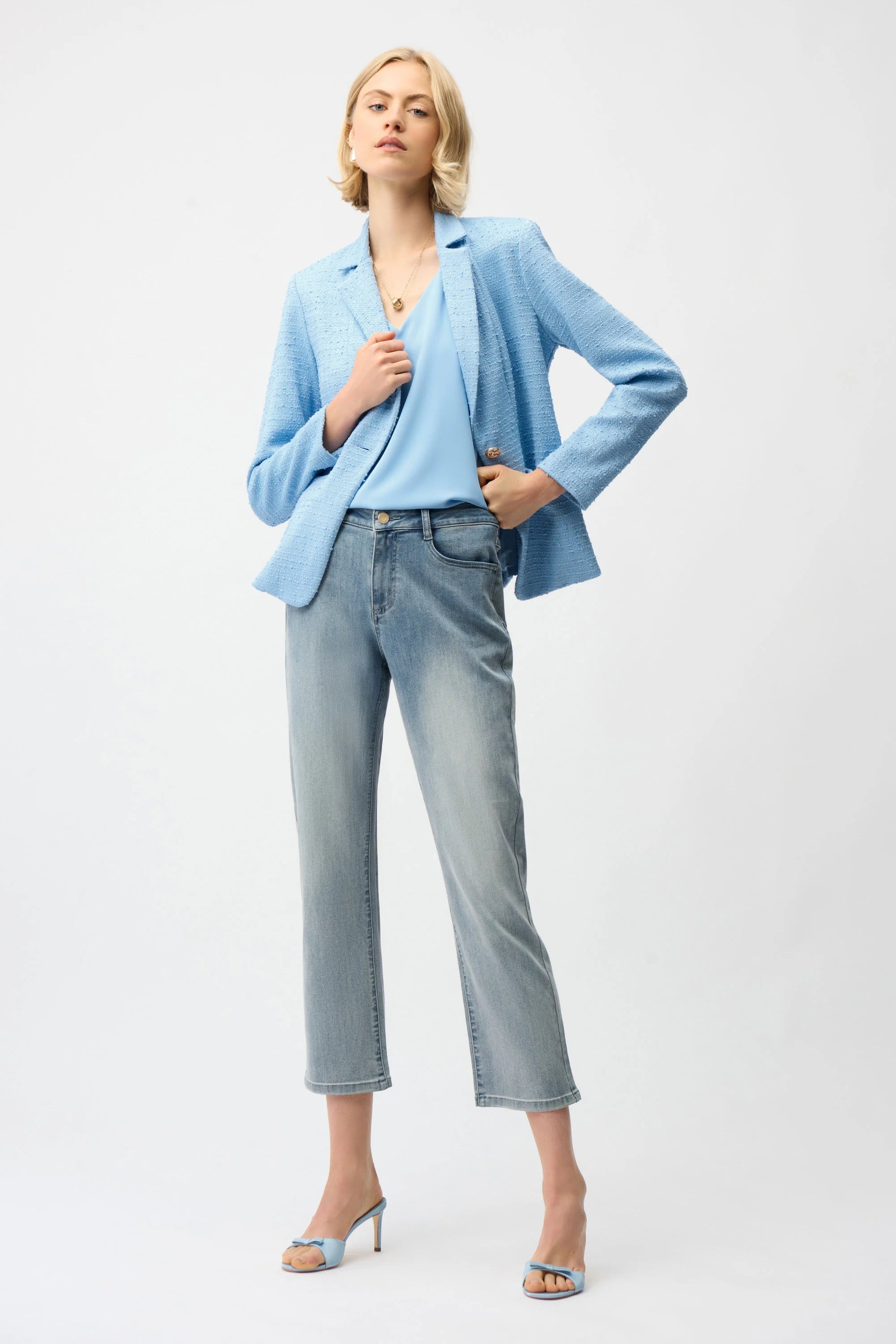 BOUCLE FITTED BLAZER WITH NOTCHED COLLAR 261101