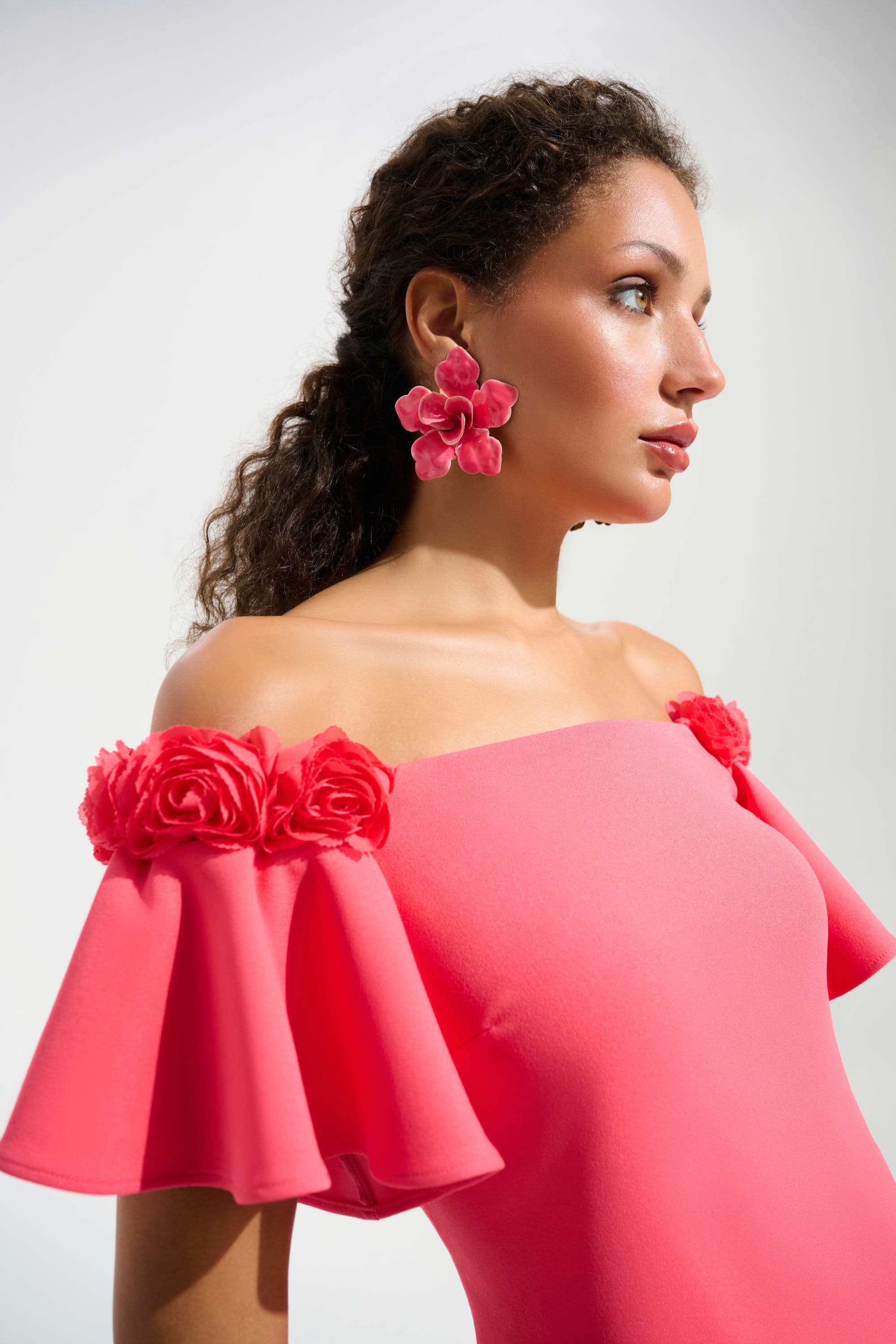 SIGNATURE | SCUBA CREPE OFF-SHOULDER SHIFT DRESS WITH 3D FLOWER TRIM