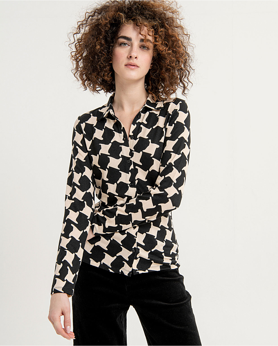 SURKANA STRETCH PRINTED FITTED ELASTICATED SHIRT