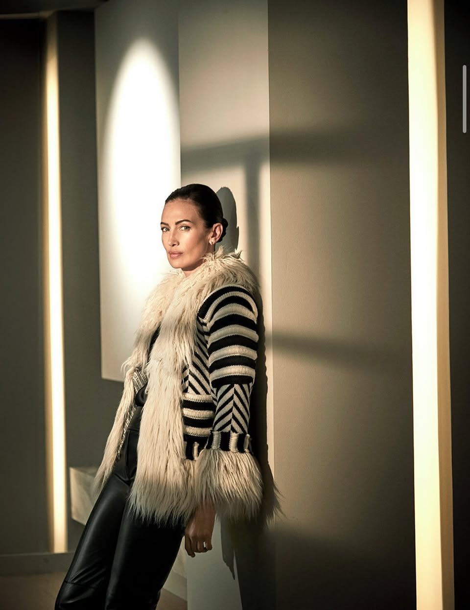 THE EXTREME COLLECTION ELEONORE COAT