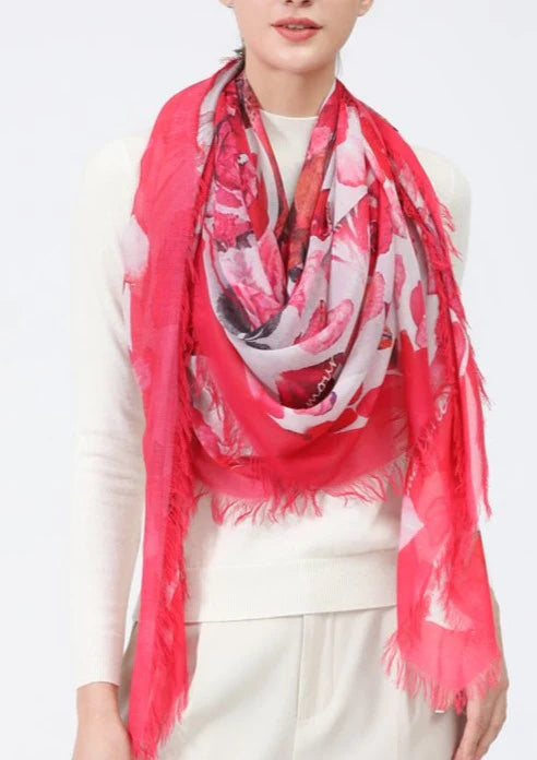 BED OF ROSE PETALS JE TAIME I LOVE YOU  LUXURY HAND PAINTED SCARF