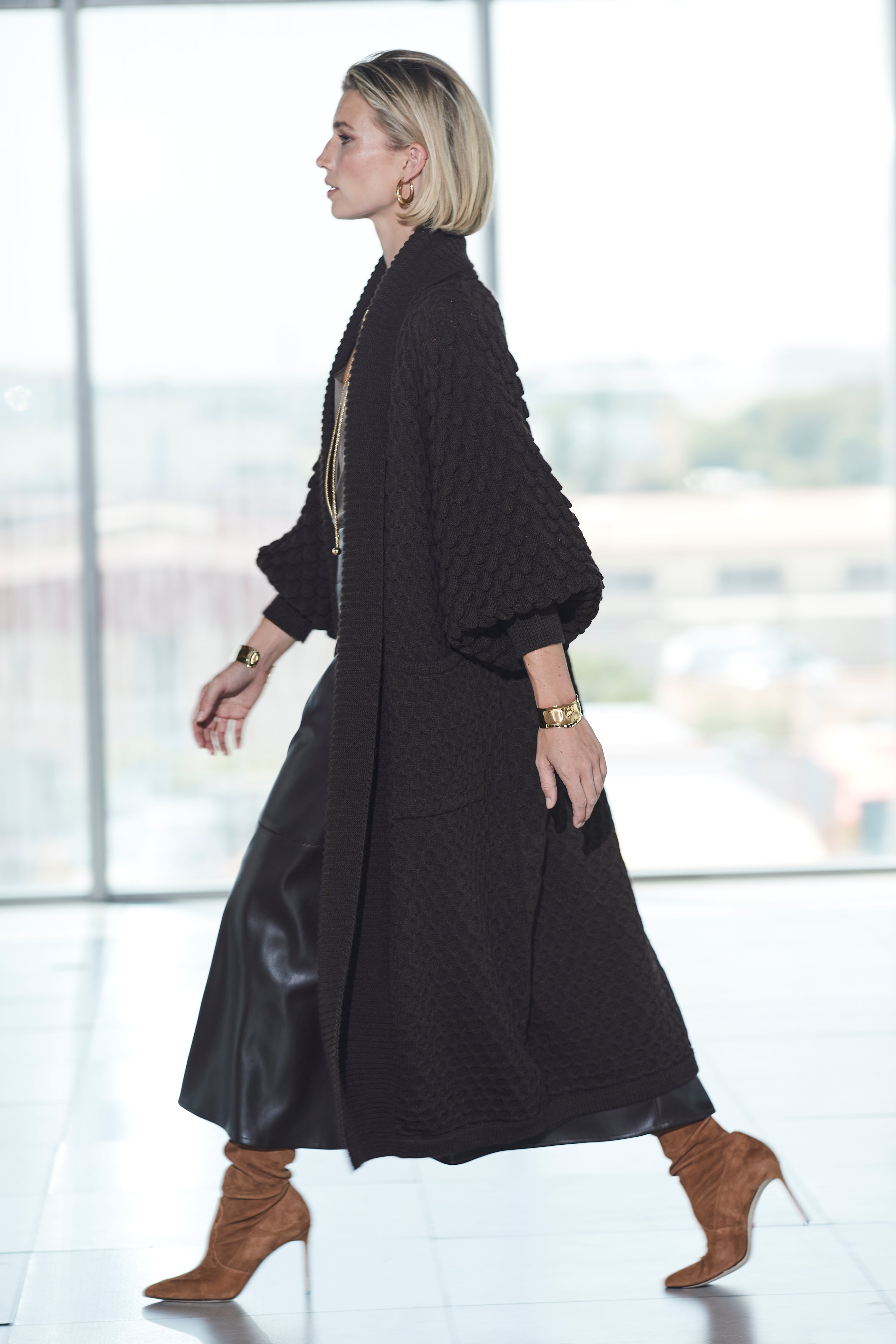 THE EXTREME COLLECTION ETIENNE BLACK ALPACA LONG JACKET