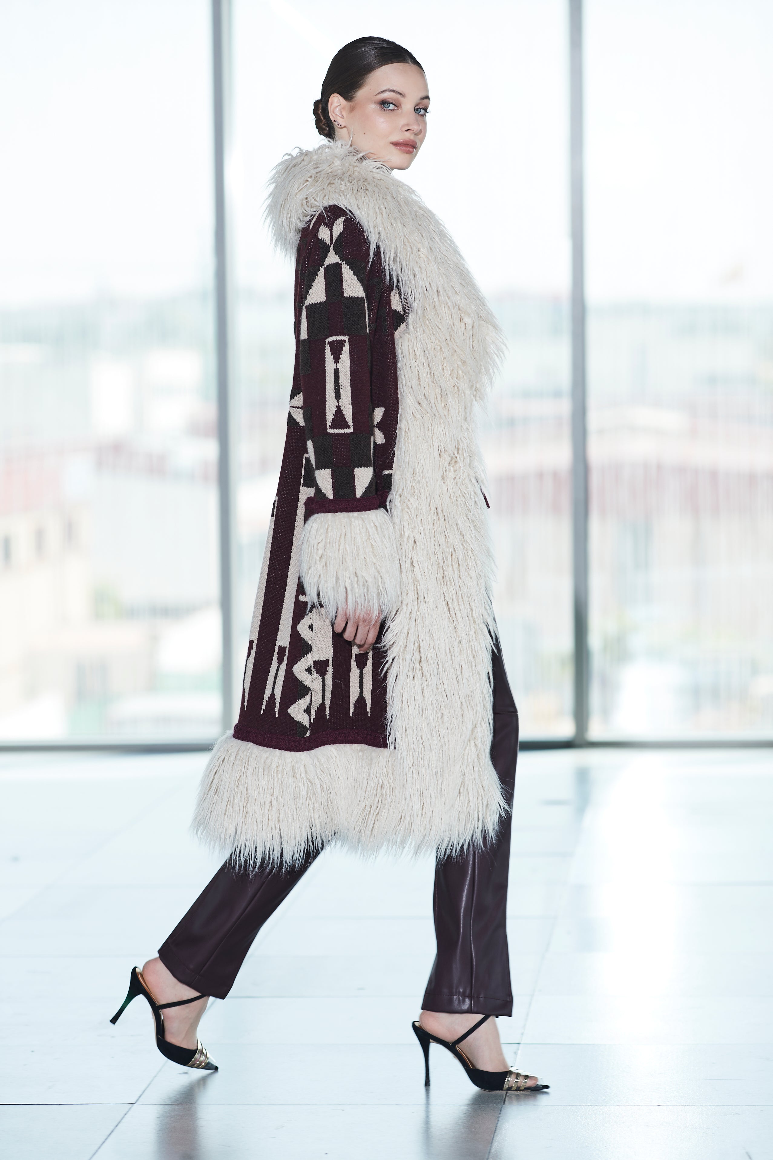 THE EXTREME COLLECTION ODETA COAT