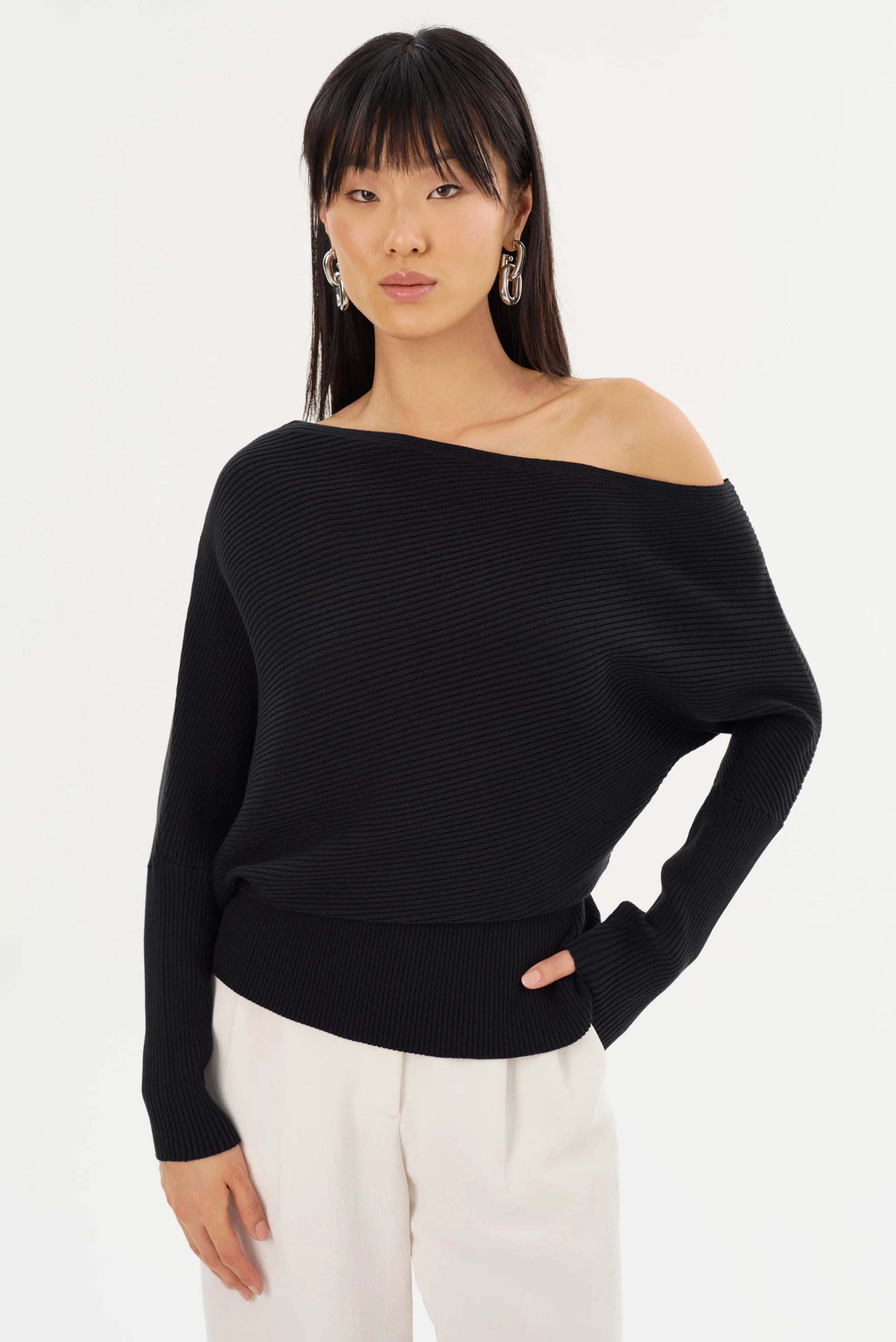 LA MARQUE LORRAINE | KNIT OFF SHOULDER TOP