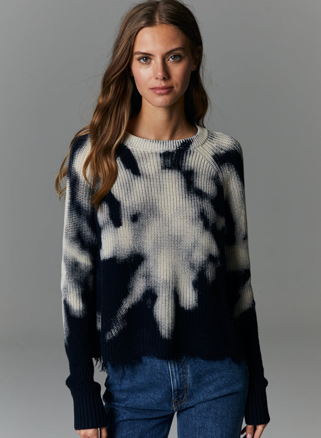 AUTUMN CASHMERE BLEACHED DISTRESSED SCALLOP SHAKER