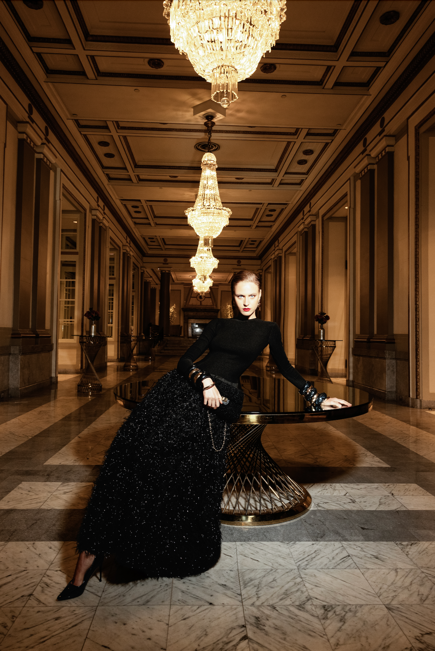 NADYA TOTO SANTA LUREX GOWN