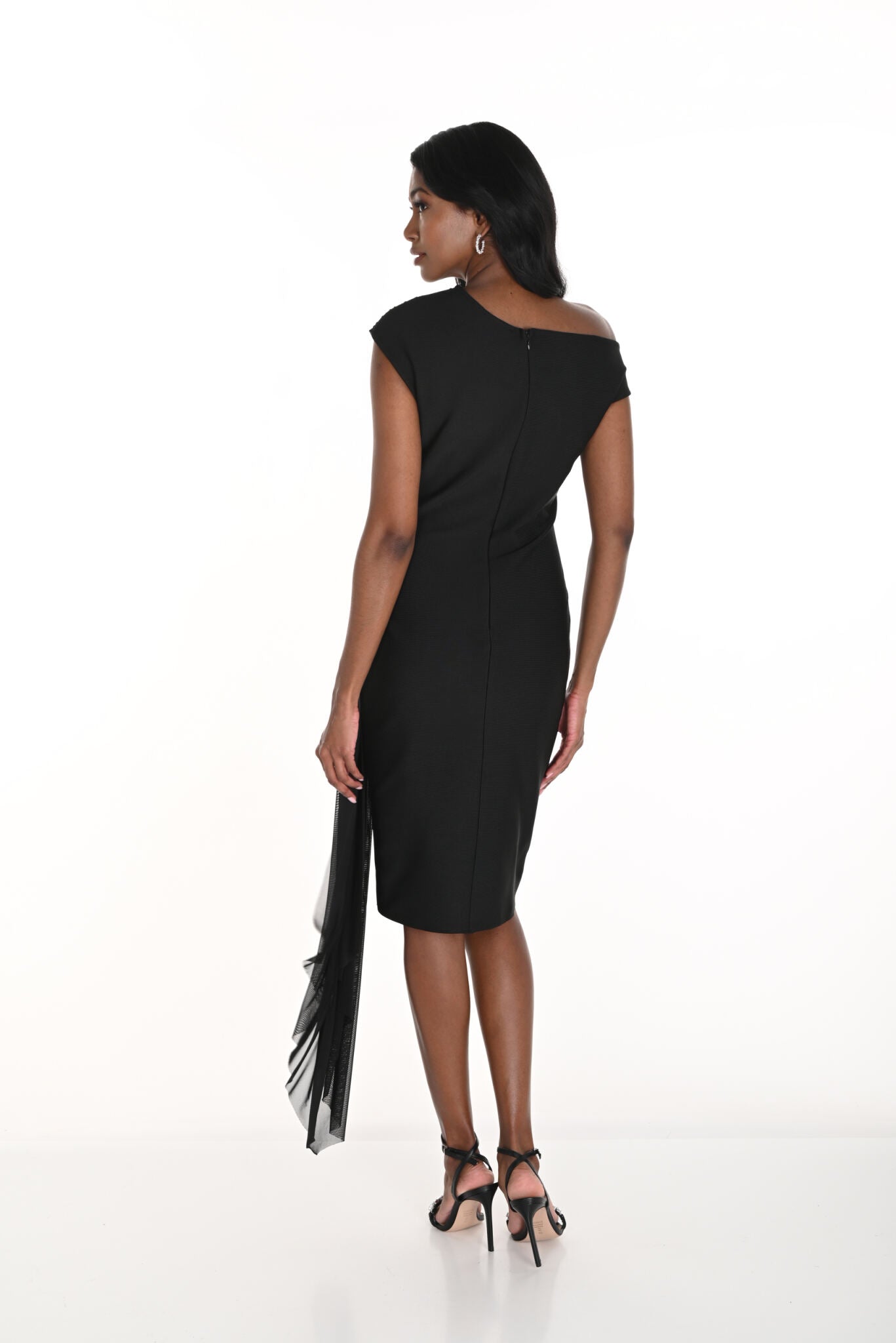 COCKTAIL DRESS WITH SIDE RHINESTONE DETAIL 259755