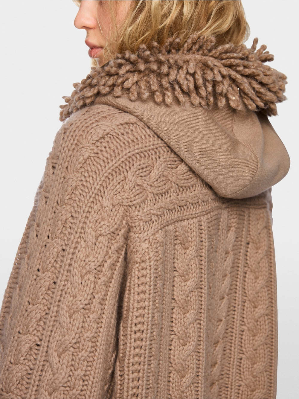 MARC CAIN KNITTED IN GERMANY CABLE KNIT JUMPER  ZA 41.11 M07