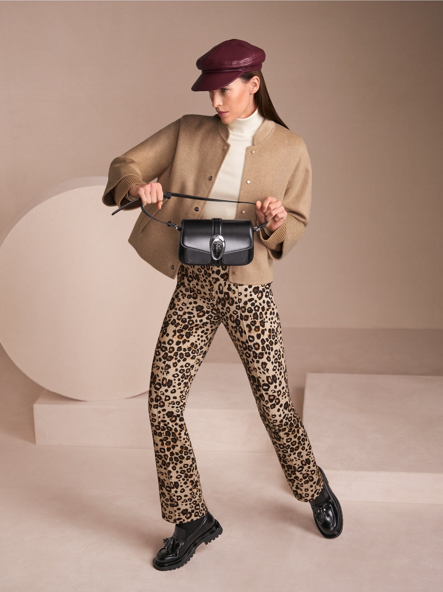 MARC CAIN OVERSIZED JACKET WITH PUFFED SLEEVE