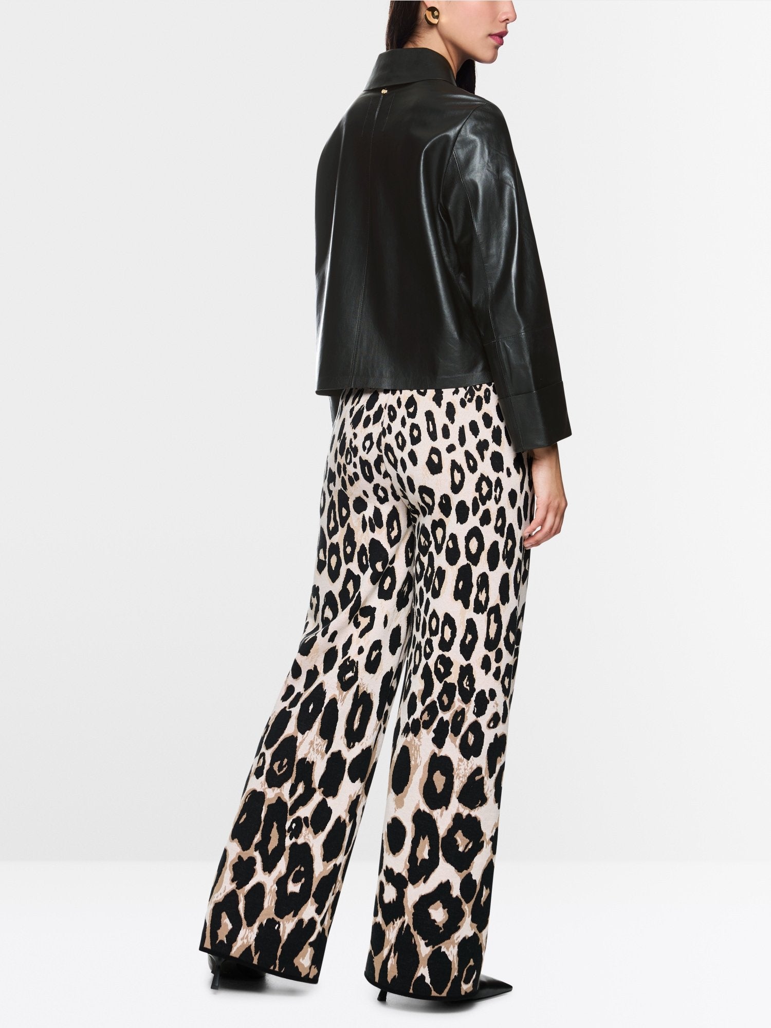 MARC CAIN WIDE SLEEVE LIGHT WEIGHT LEATER COAT