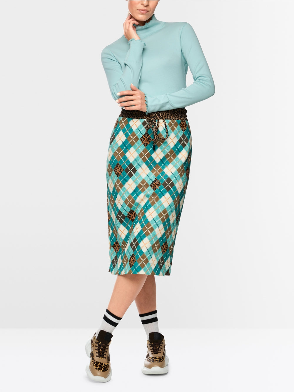 MARC CAIN PLAIN LONG-SLEEVED TURTLENECK SHIRT