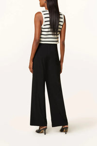 CAMBIO "MAJESTY" WIDE LEG CARGO PANT WITH ADJUSTABLE DRAWSTRING AT BOTTOM OF LEG TO ADJUST WIDTH