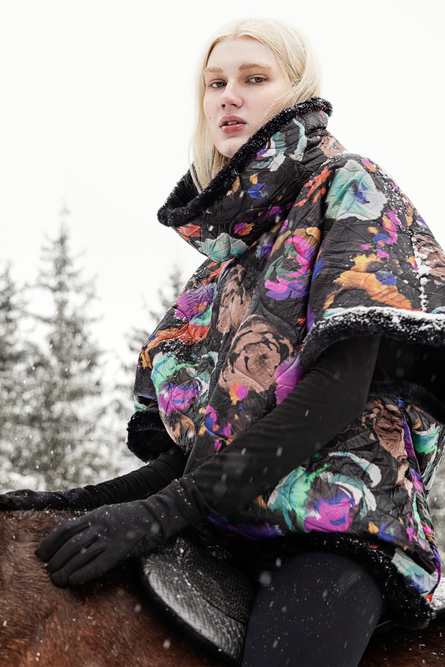 LOLITA FAUX FUR FANTASY COAT