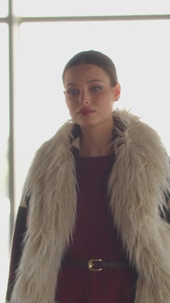 THE EXTREME COLLECTION ODETA COAT