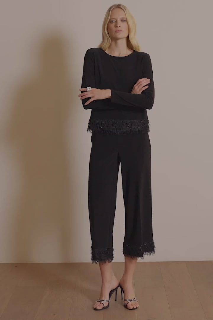 SILKY KNIT TOP WITH NOVELTY FRINGE HEM 254148