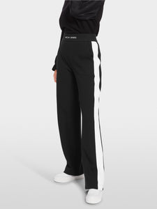 MARC CAIN WELBY trousers in scuba jersey Item no.: XS 81.38 J09