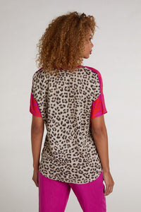 OUI COLLECTION T-SHIRT IN RED STONE & LEOPARD