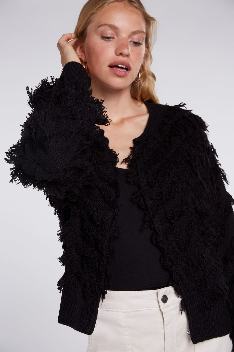 OUI COLLECTION ICONIC CARDIGAN WITH FRINGE