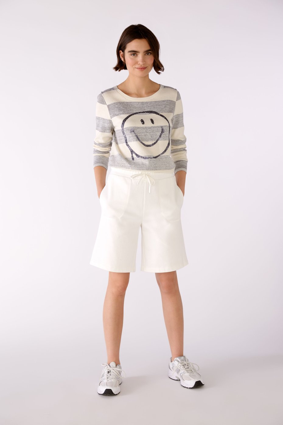OUI CLOTHING SMILEY FACE SWEATER WITH SEQUINS