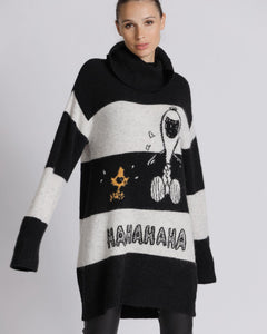 STRIPED SNOOPY LONG ALPACA PULLOVER SWEATER