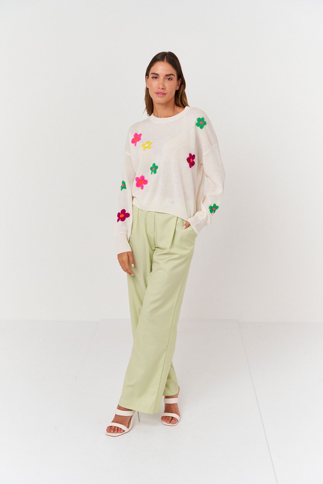 BRODIE CASHMERE POLLY FLORAL CREW TOP