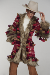 THE EXTREME COLLECTION FUSCHIA FAUX FUR GASTAAD